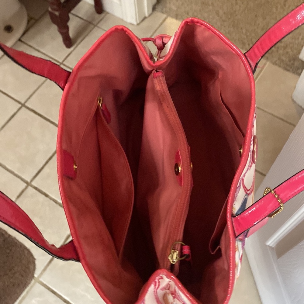 Coach handbag with three compartments - Picture 3 of 4